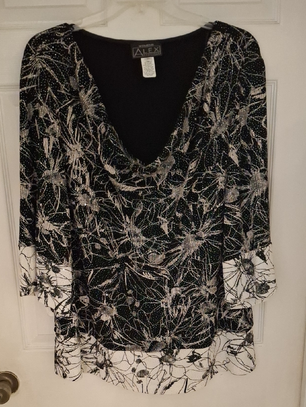 Alex Evenings Black & White Floral V-Neck Tunic with Sparkle